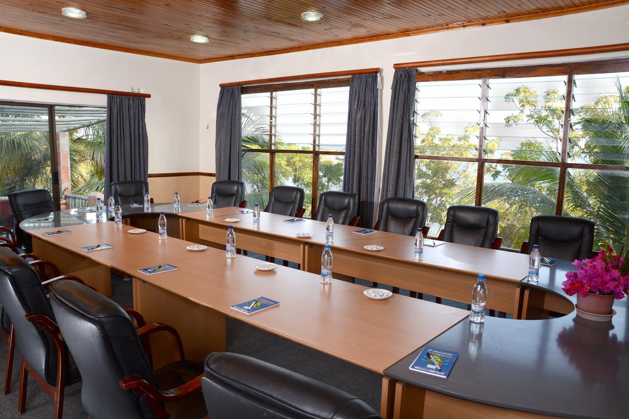 Lake Kariba Inns Siavonga Εξωτερικό φωτογραφία